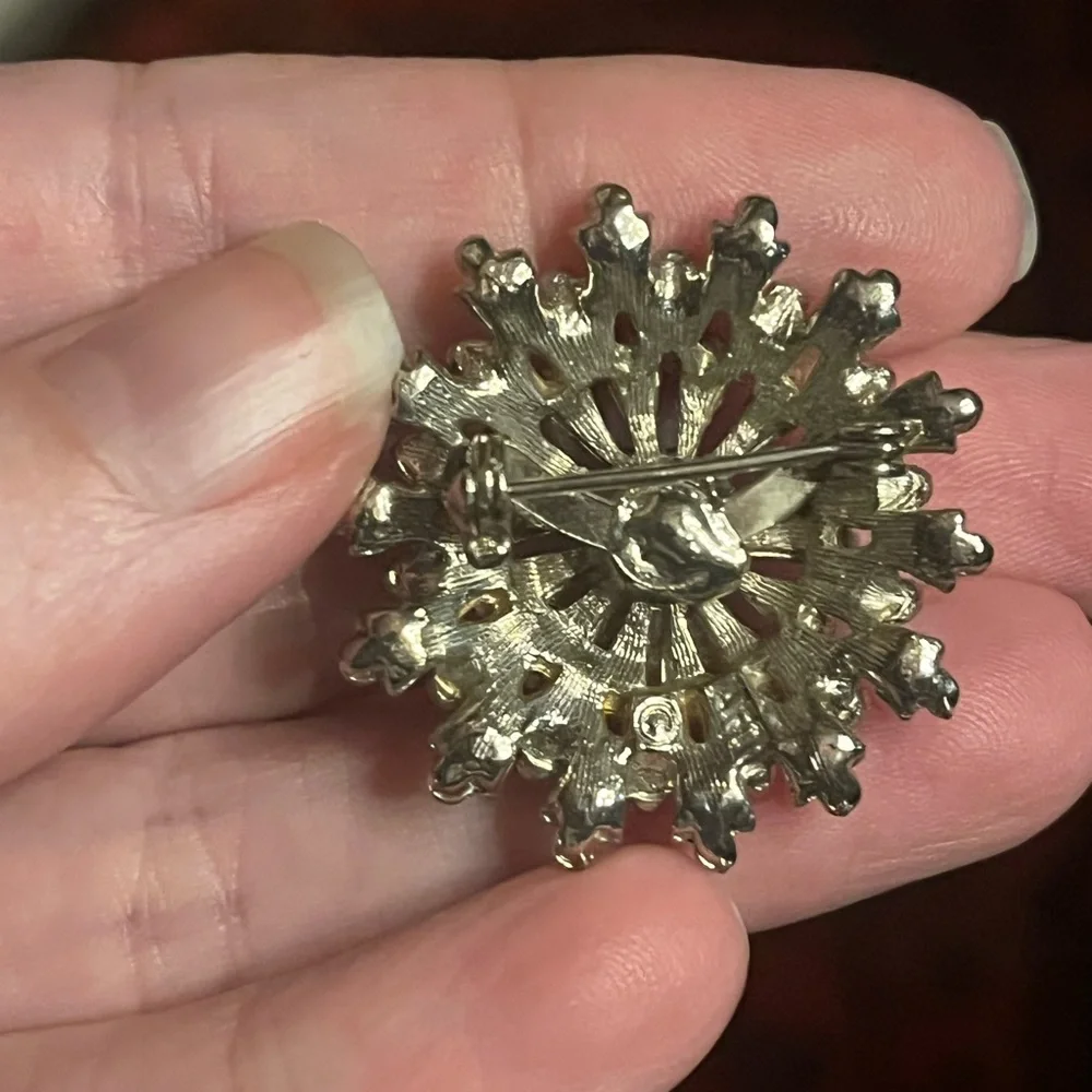 Vintage Starburst Rhinestone Brooch Signed ART 1960s